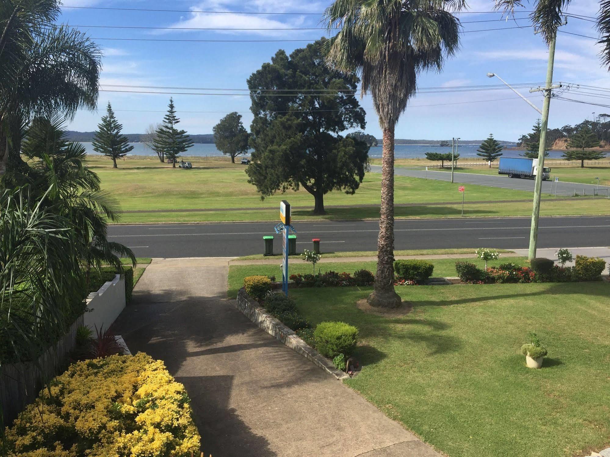 Kon Tiki Apartments Batemans Bay Exterior photo